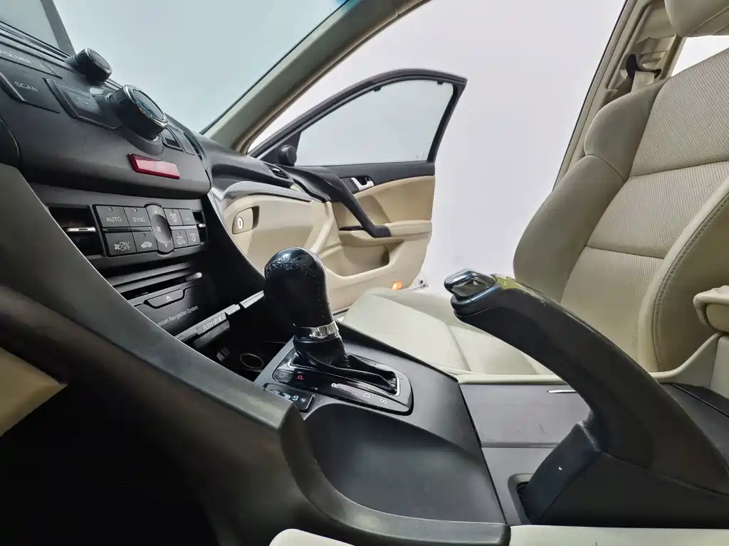 Honda Spirior — миниатюра 12