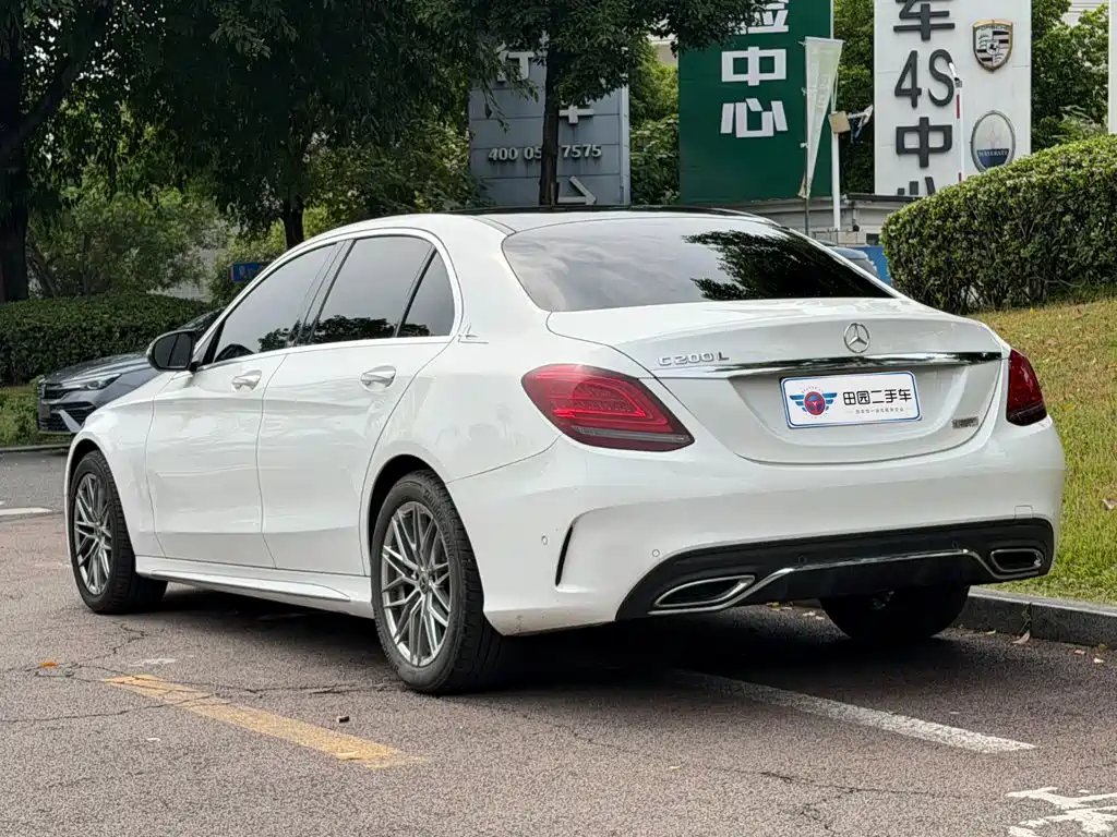 Mercedes-Benz C-Class — миниатюра 4