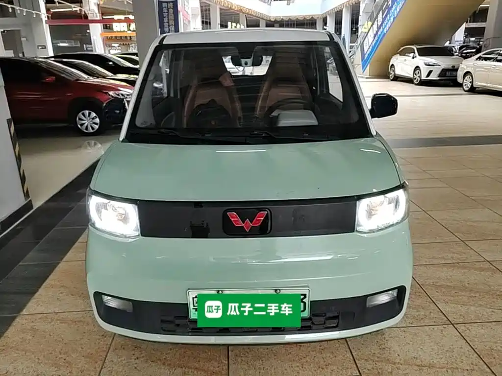 Wuling MINIEV — миниатюра 3