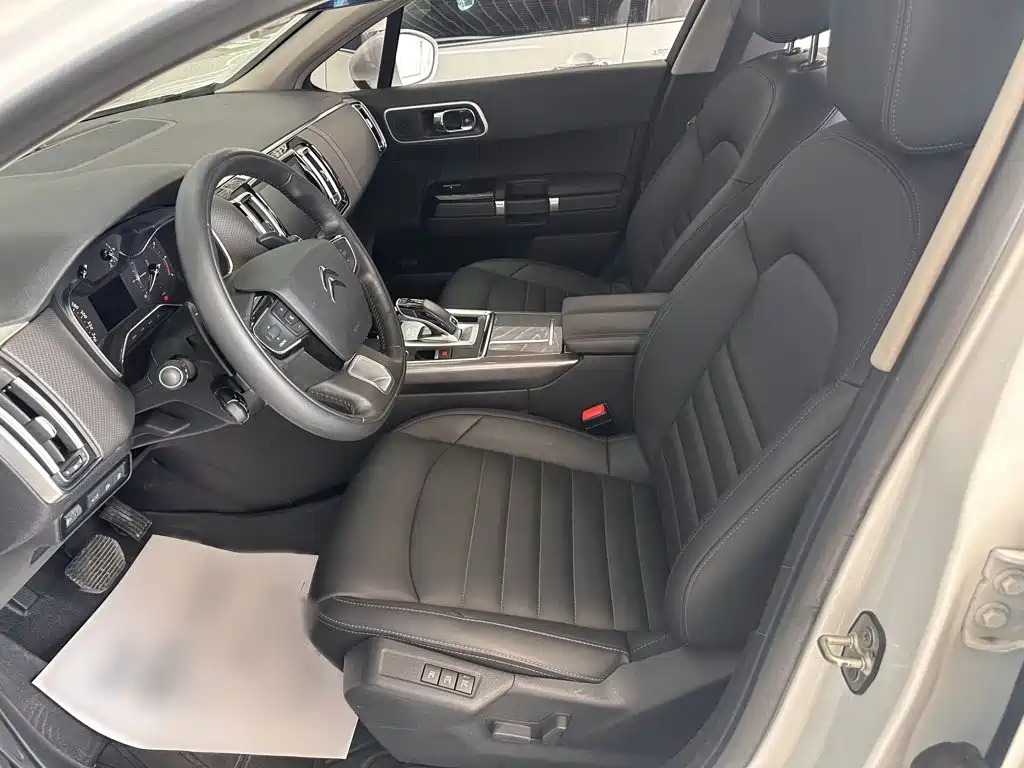 Citroen C6 — миниатюра 8