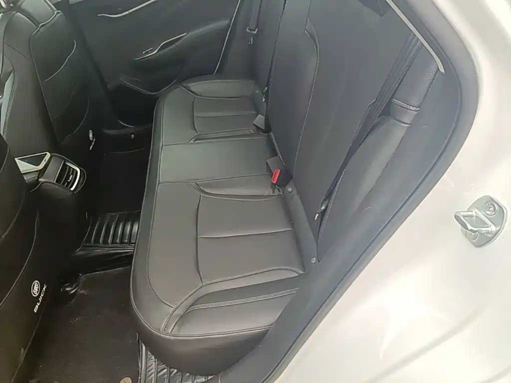 Buick Excelle — миниатюра 17