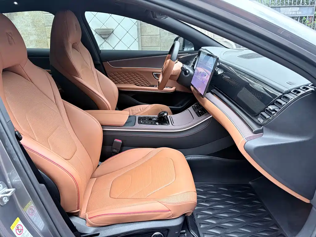 BYD Han — миниатюра 16