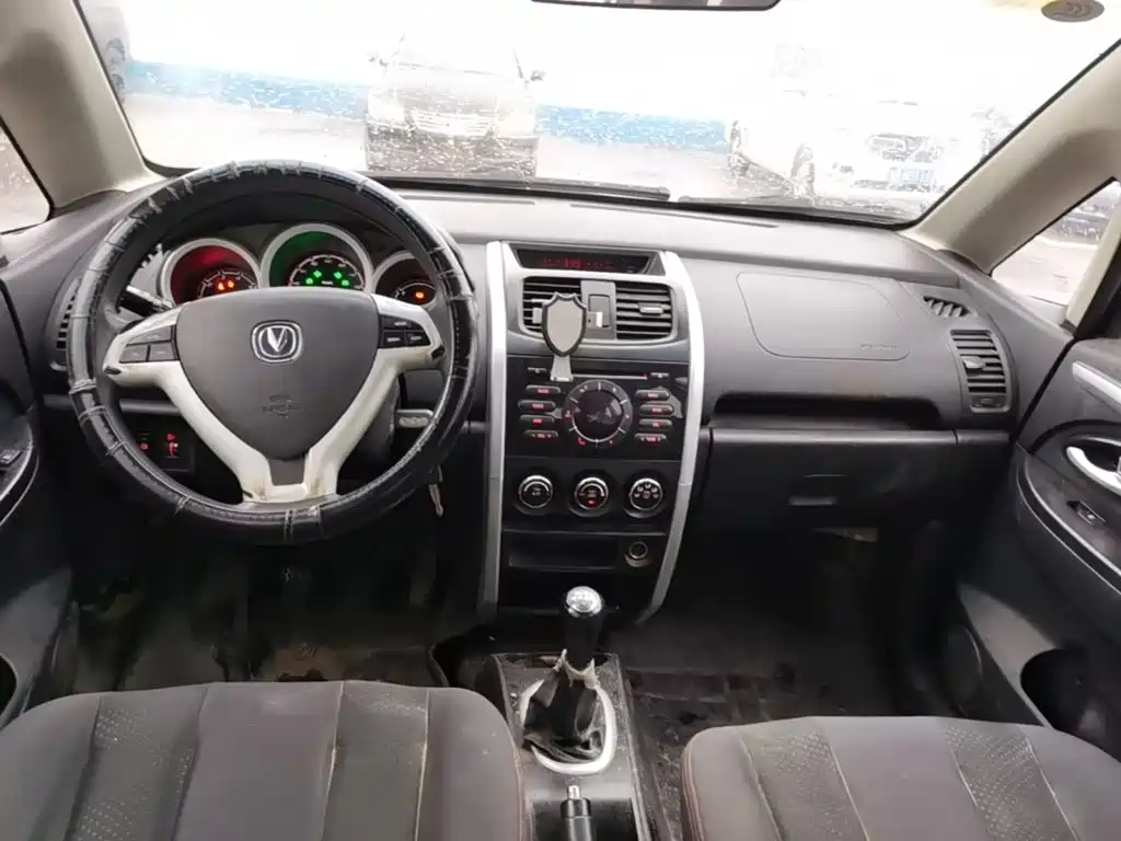 Changan CX20 — миниатюра 10
