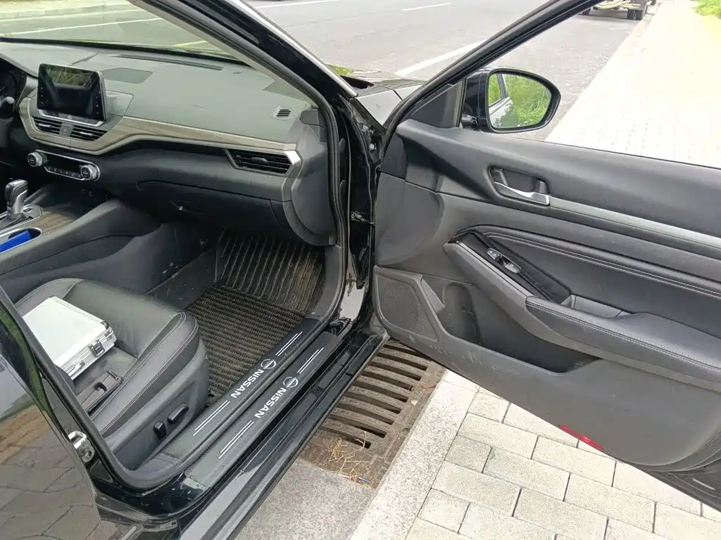 Nissan Teana — миниатюра 19