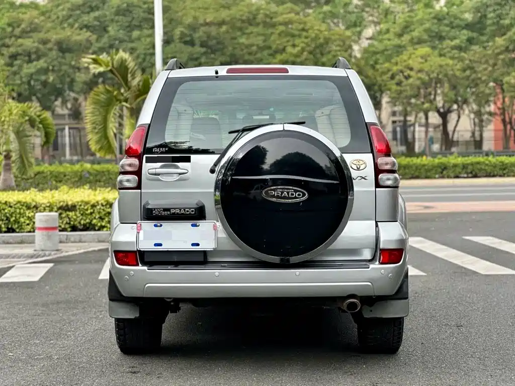 Toyota Prado — миниатюра 9