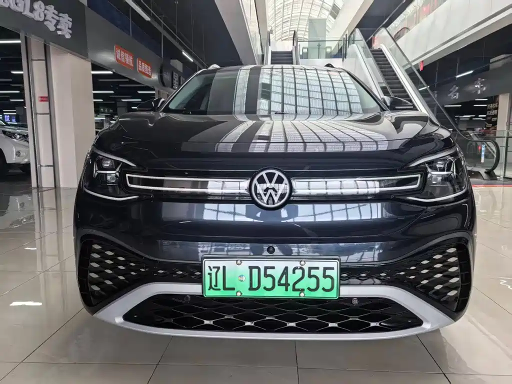 Volkswagen ID.6 Crozz — миниатюра 2