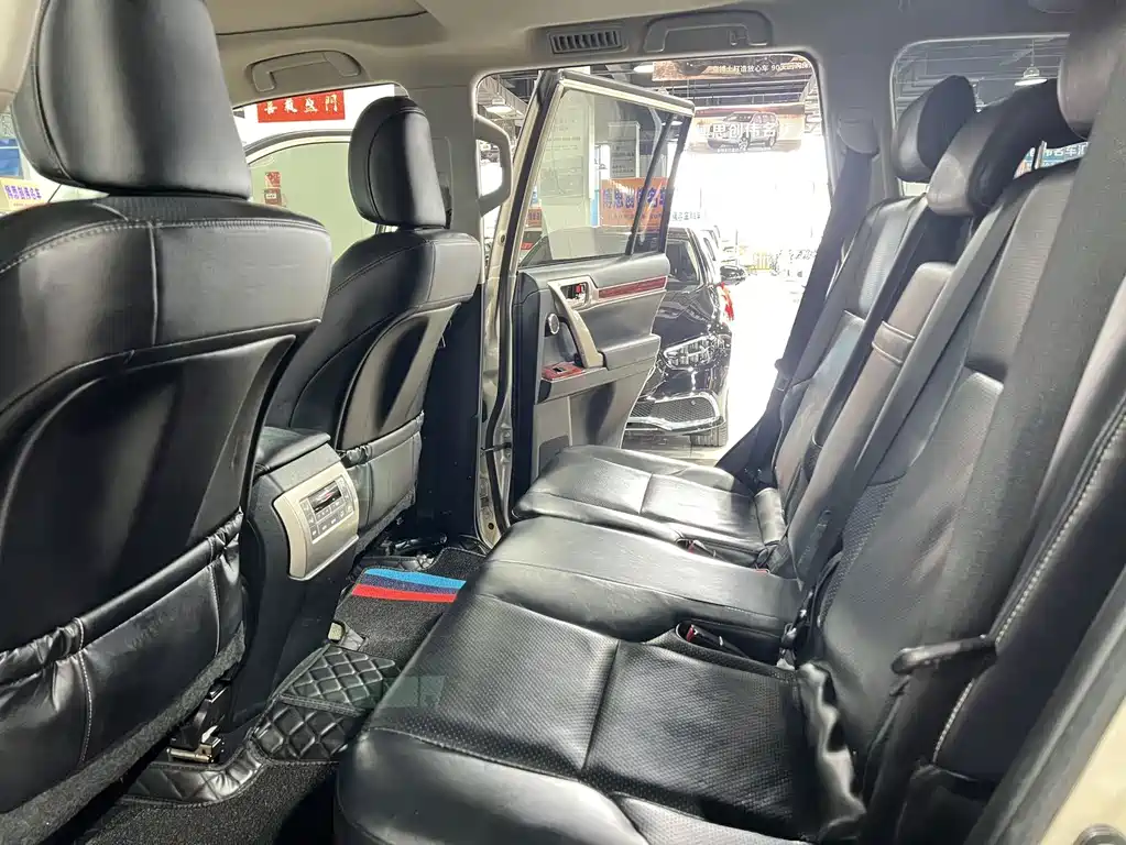 Lexus GX — миниатюра 6