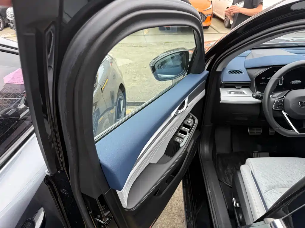 Geely Preface 2023 2.0TD Luxury