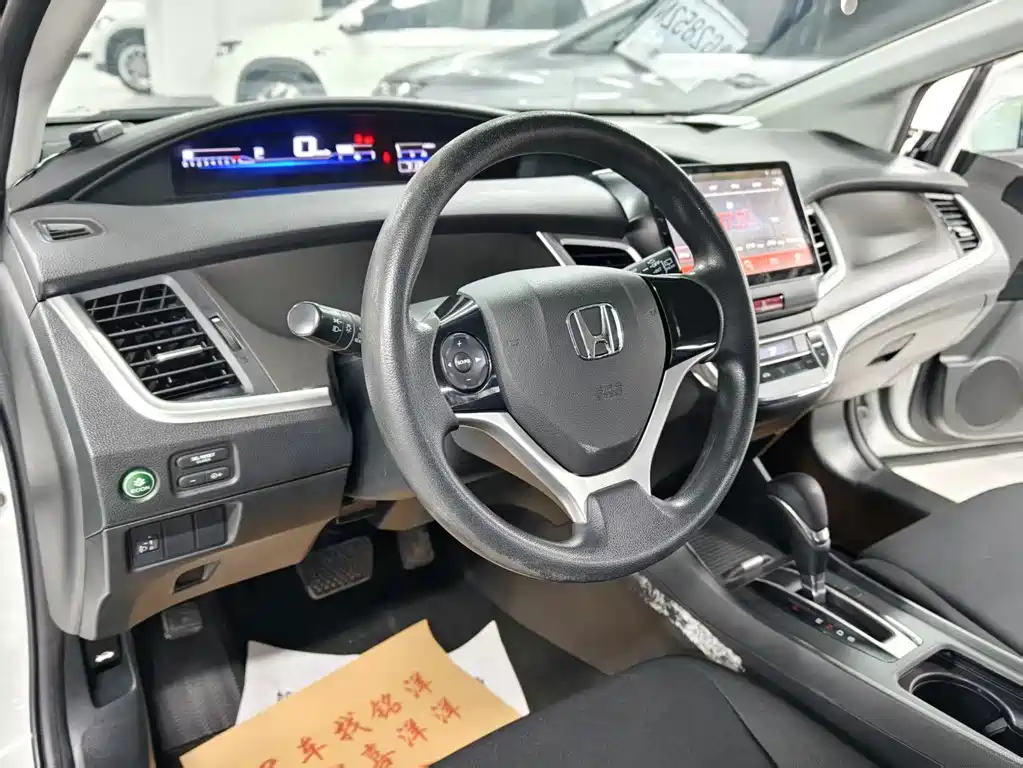 Honda Jade — миниатюра 11