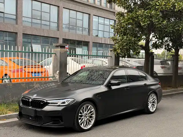 bmw m5