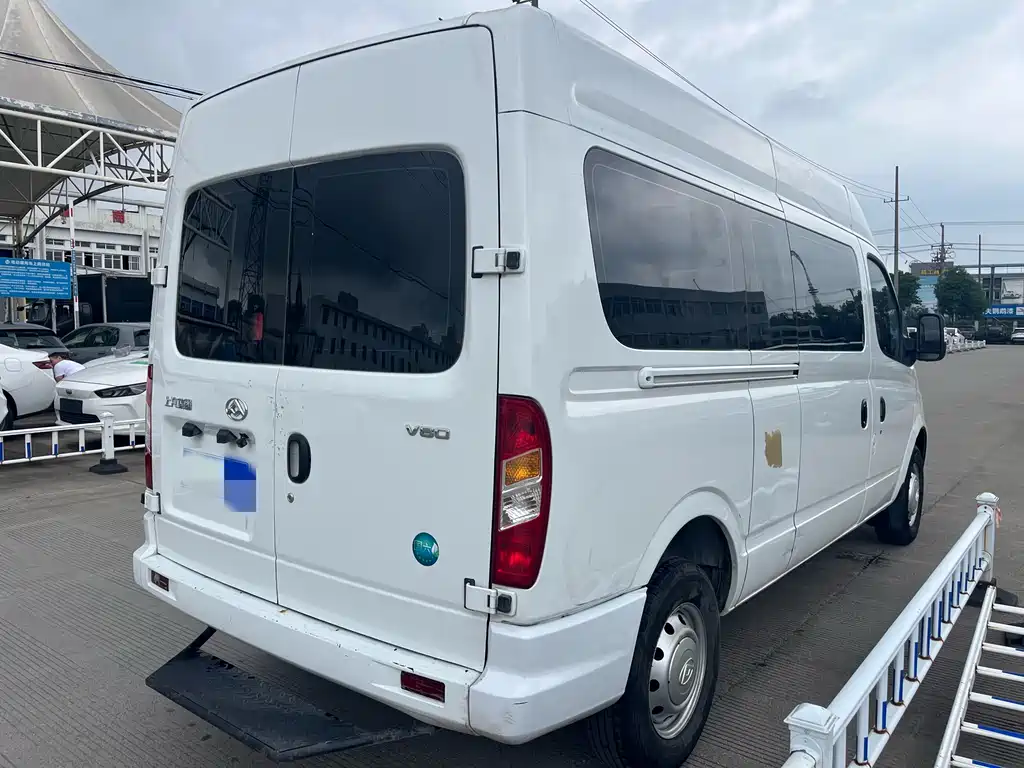 Maxus V80 2025 2.0T MT 127Ps 6/7/9 мест