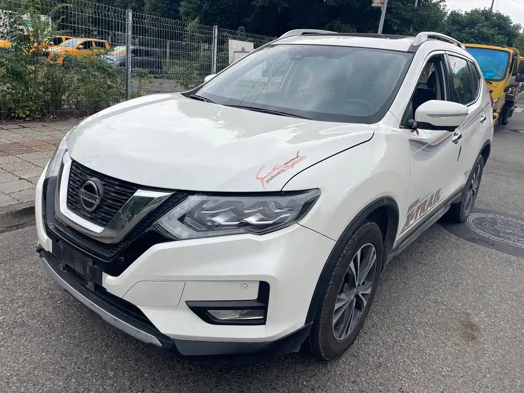 NISSAN QIJUN