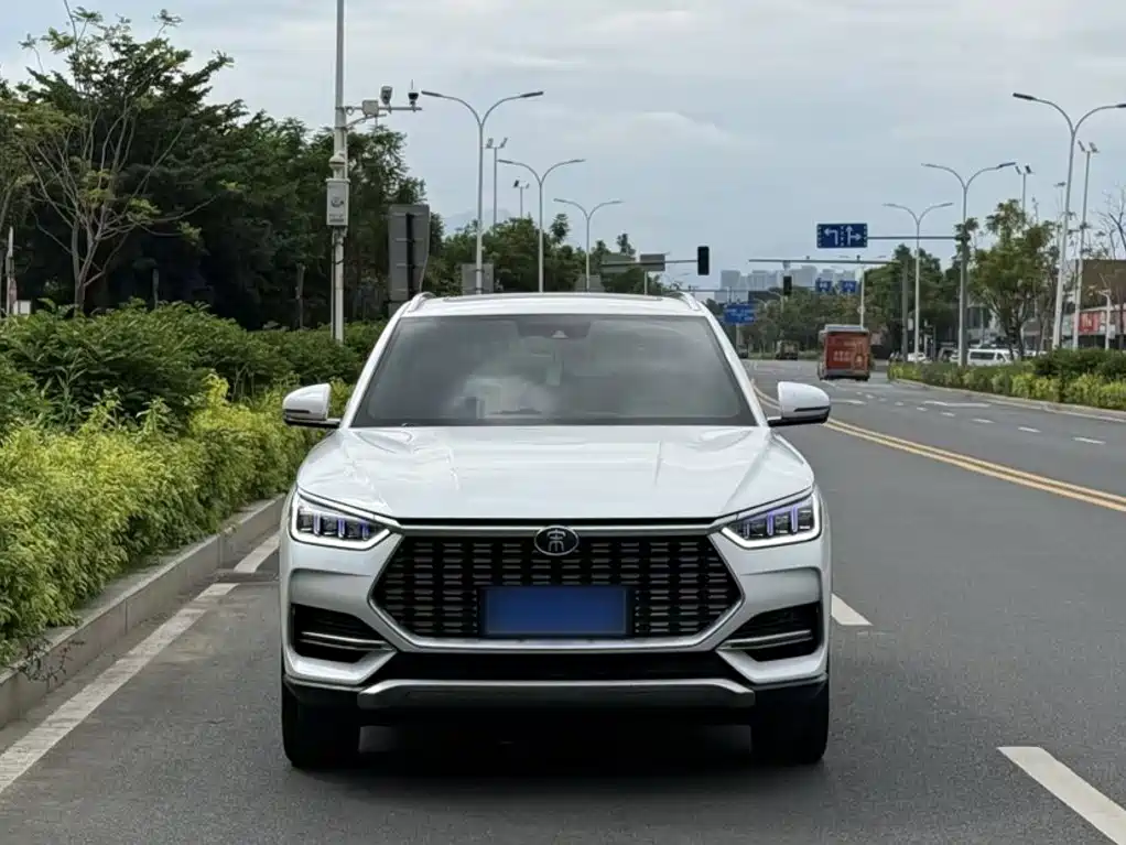 BYD PLUS — миниатюра 25