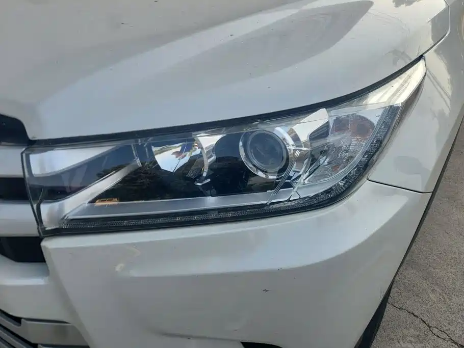 Toyota Highlander — миниатюра 5
