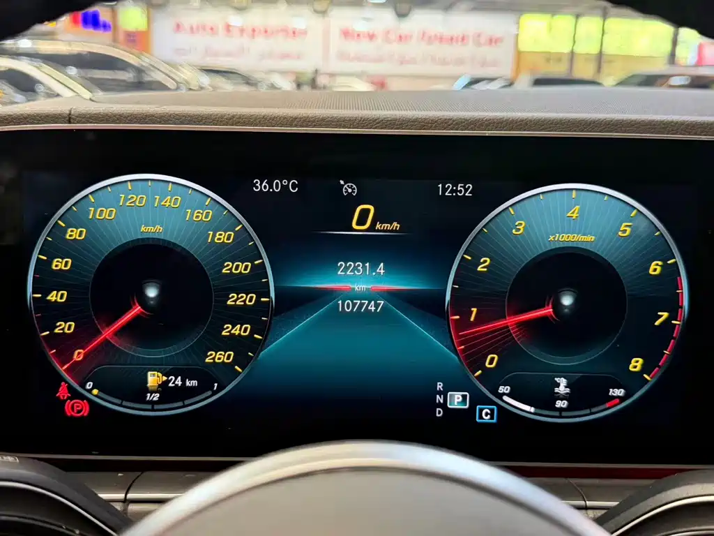 Mercedes-Benz GLE (Import) — миниатюра 10