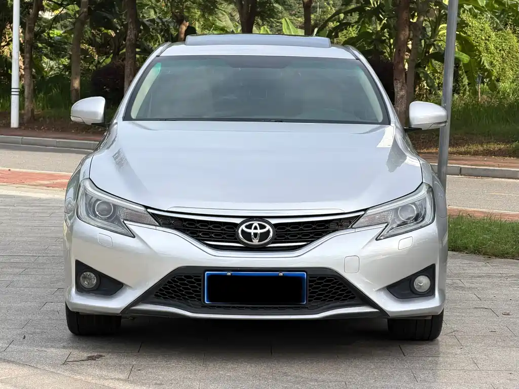 Toyota Reiz 2013 2.5V