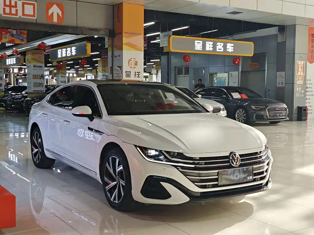 Volkswagen FAW - Passat CC CC 2023 330TSI
