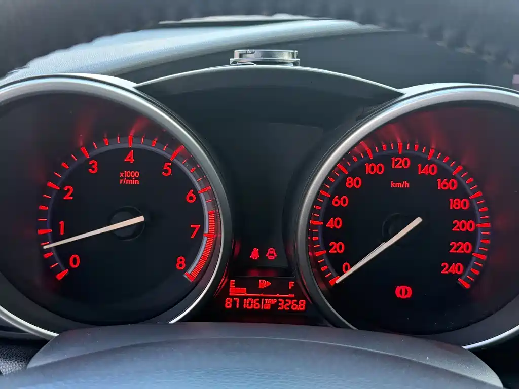 Mazda 3 Xingcheng — миниатюра 7