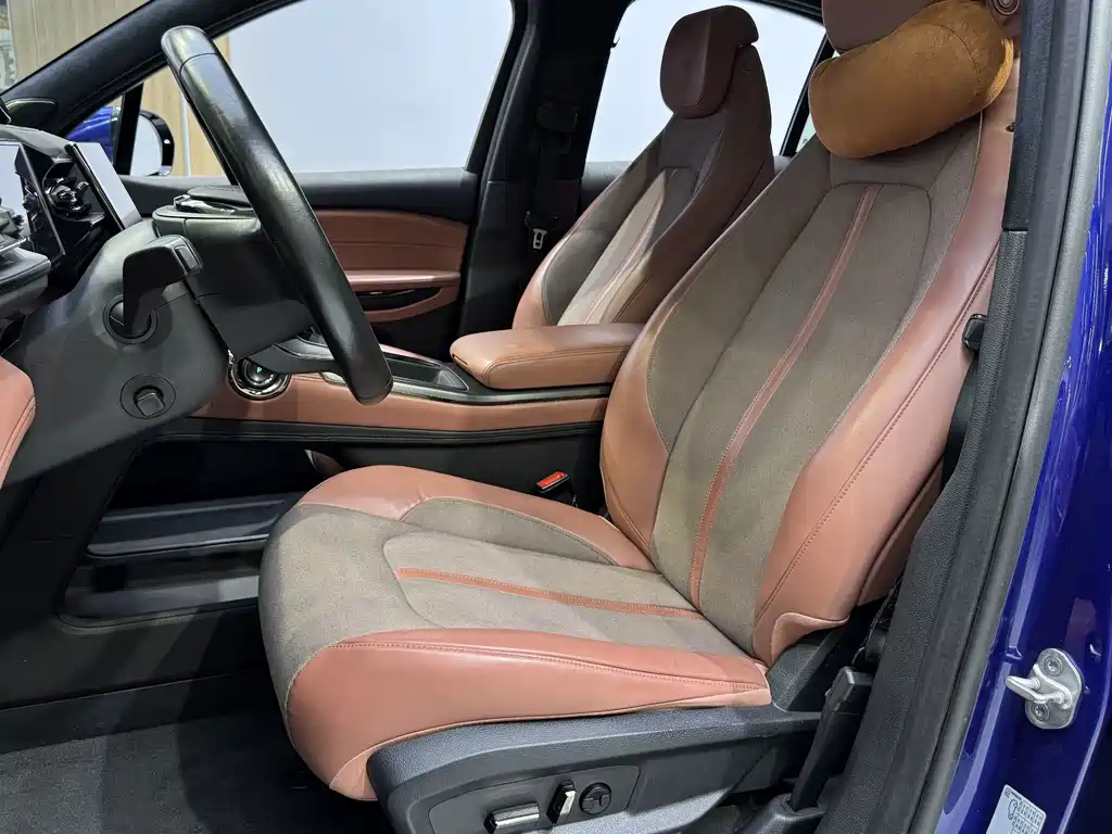 NIO EC6 — миниатюра 11