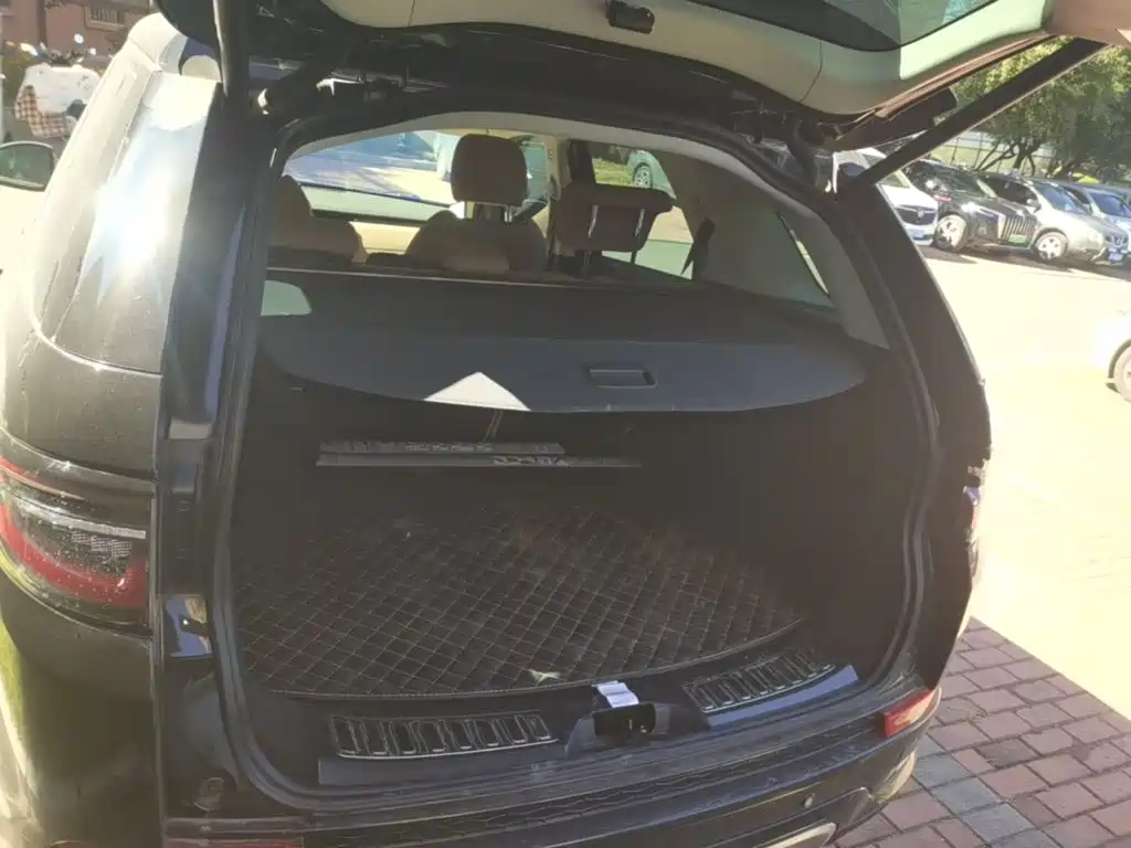 Land Rover Discovery Sport — миниатюра 19
