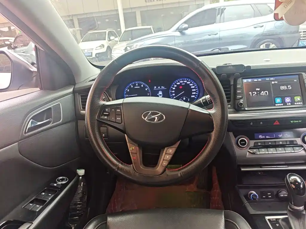 Hyundai Mistra — миниатюра 11