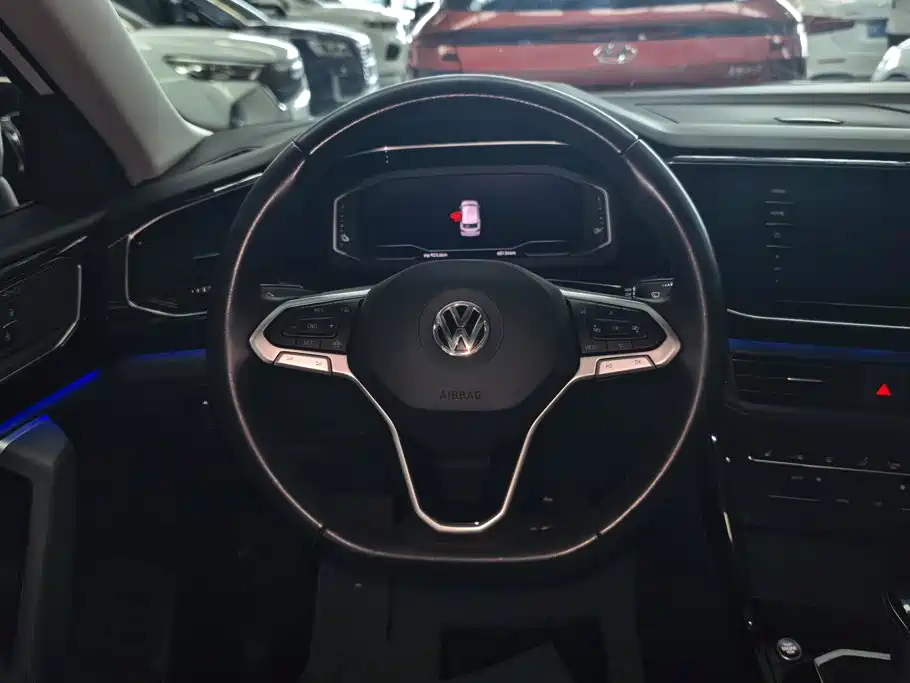 Volkswagen 探岳 GTE — миниатюра 15