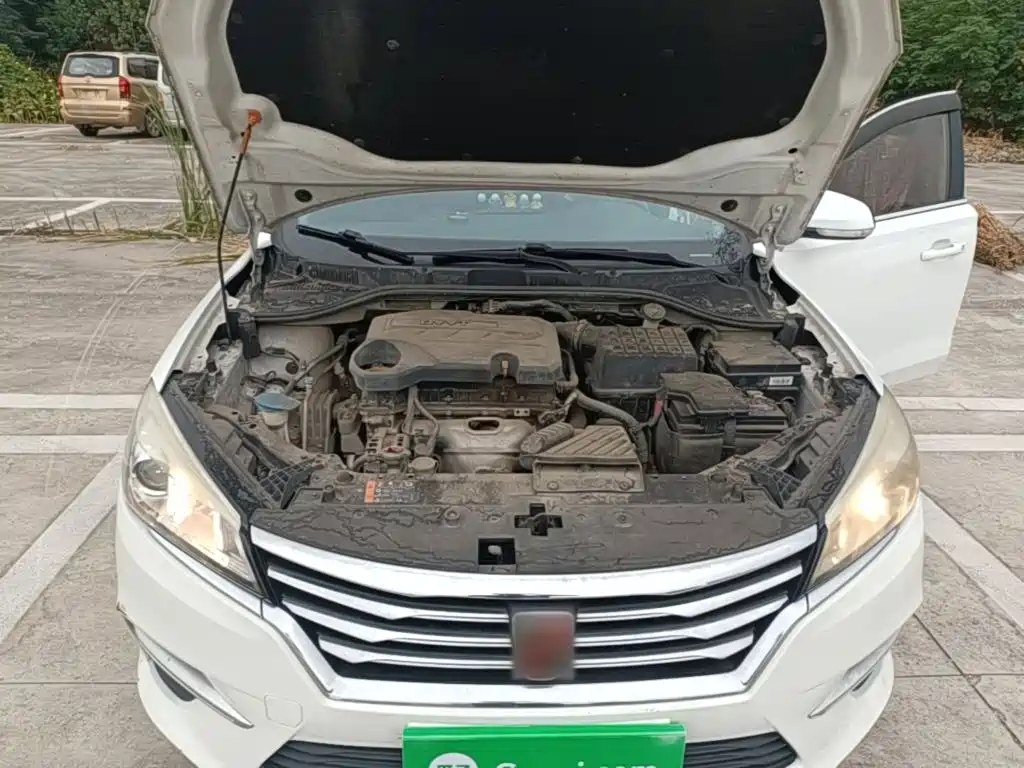 Roewe 360 — миниатюра 20