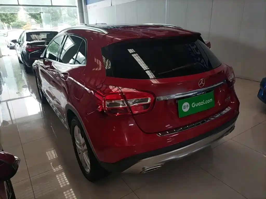 Mercedes-Benz GLA — миниатюра 5