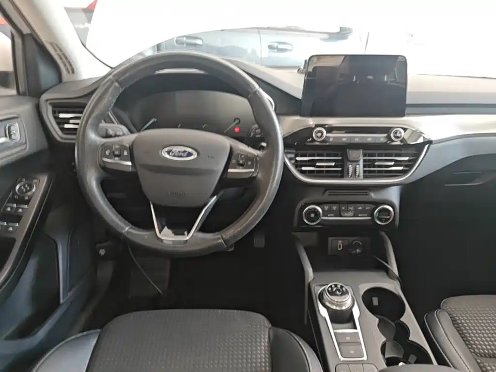 Ford Focus — миниатюра 11