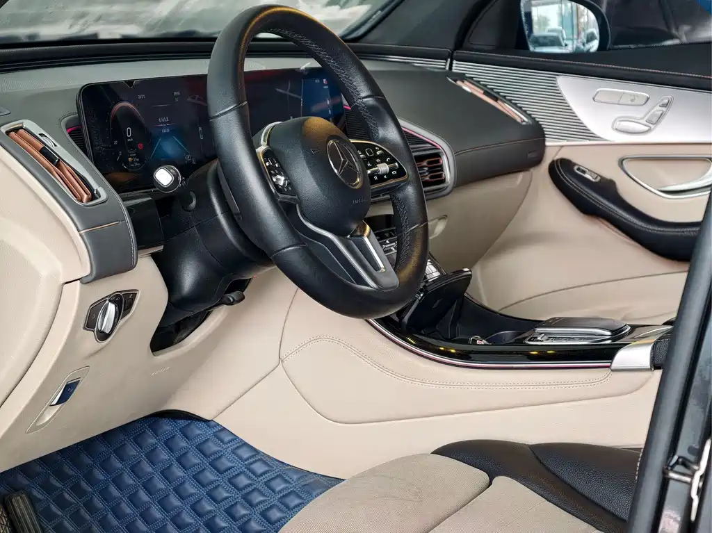 Mercedes-Benz EQC — миниатюра 5