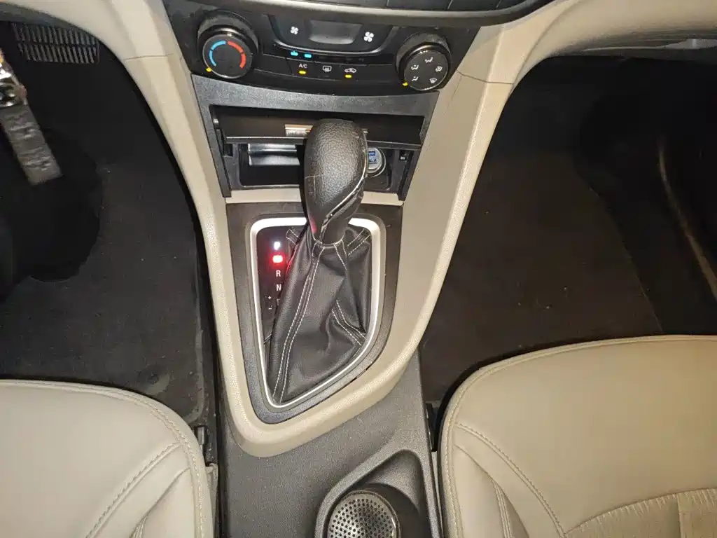 Buick Excelle — миниатюра 15