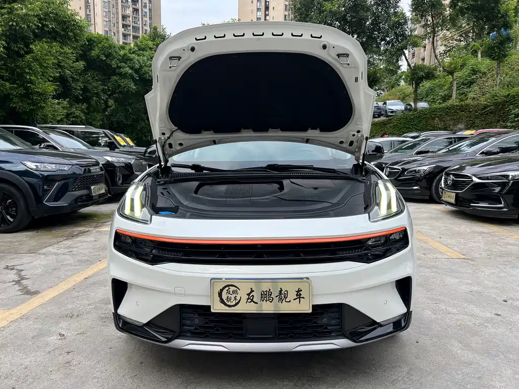 Lynk & Co 06 2020 1.5T
