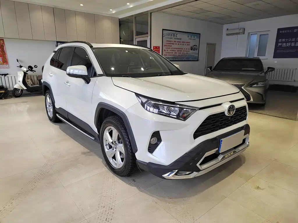 TOYOTA RAV4 RONGFANG