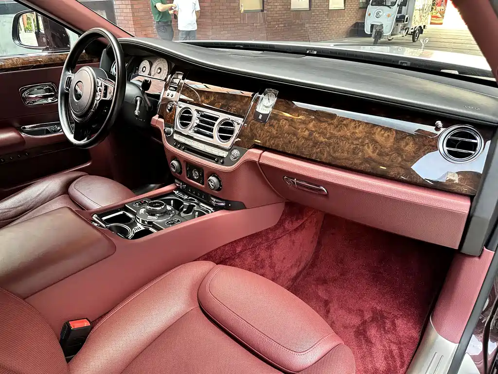Rolls-Royce Ghost — фотографии объявления, Фото 11