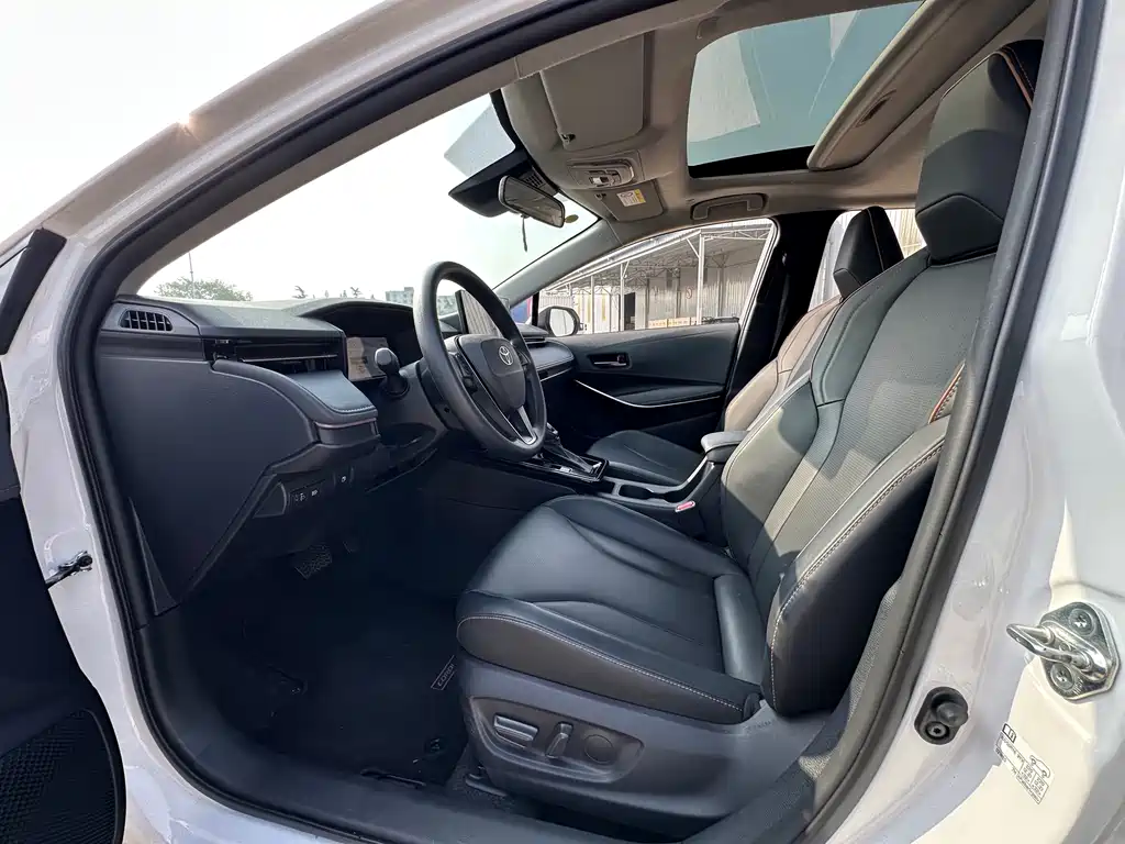 Toyota Corolla — миниатюра 3