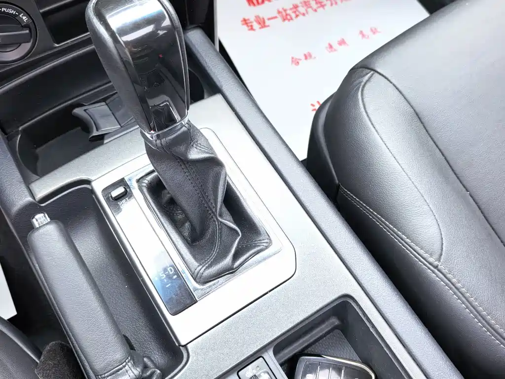 Toyota Prado — миниатюра 17