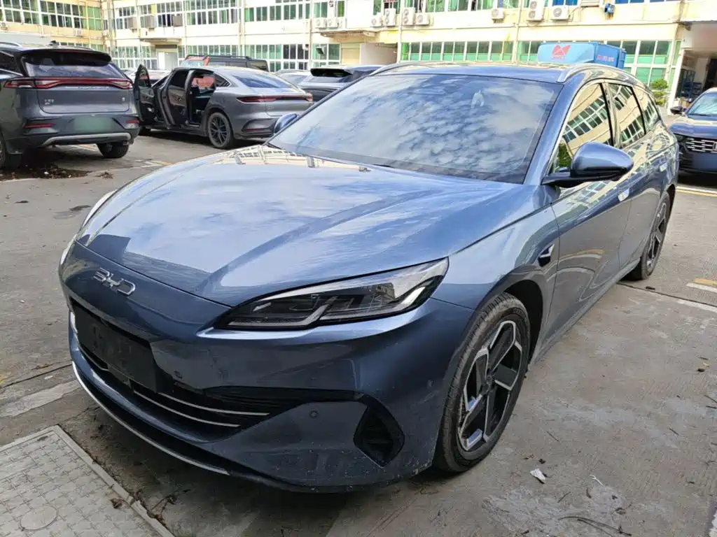 BYD Seals 06 DM-i версия для путешествий