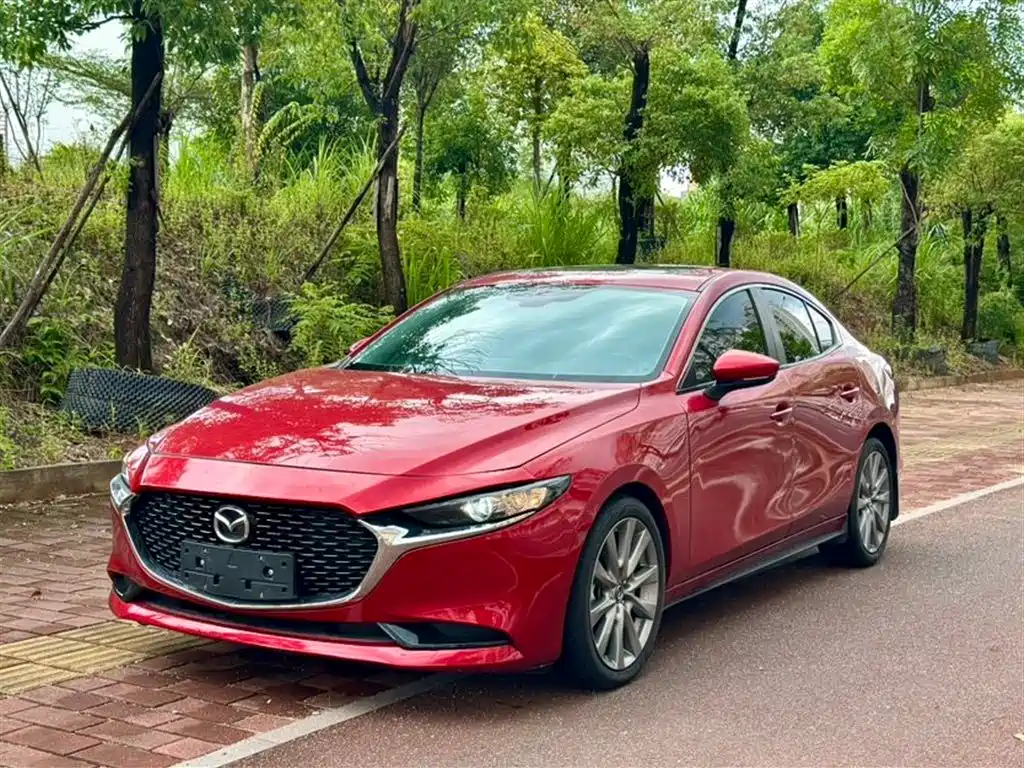 Mazda 3 Axela 2024