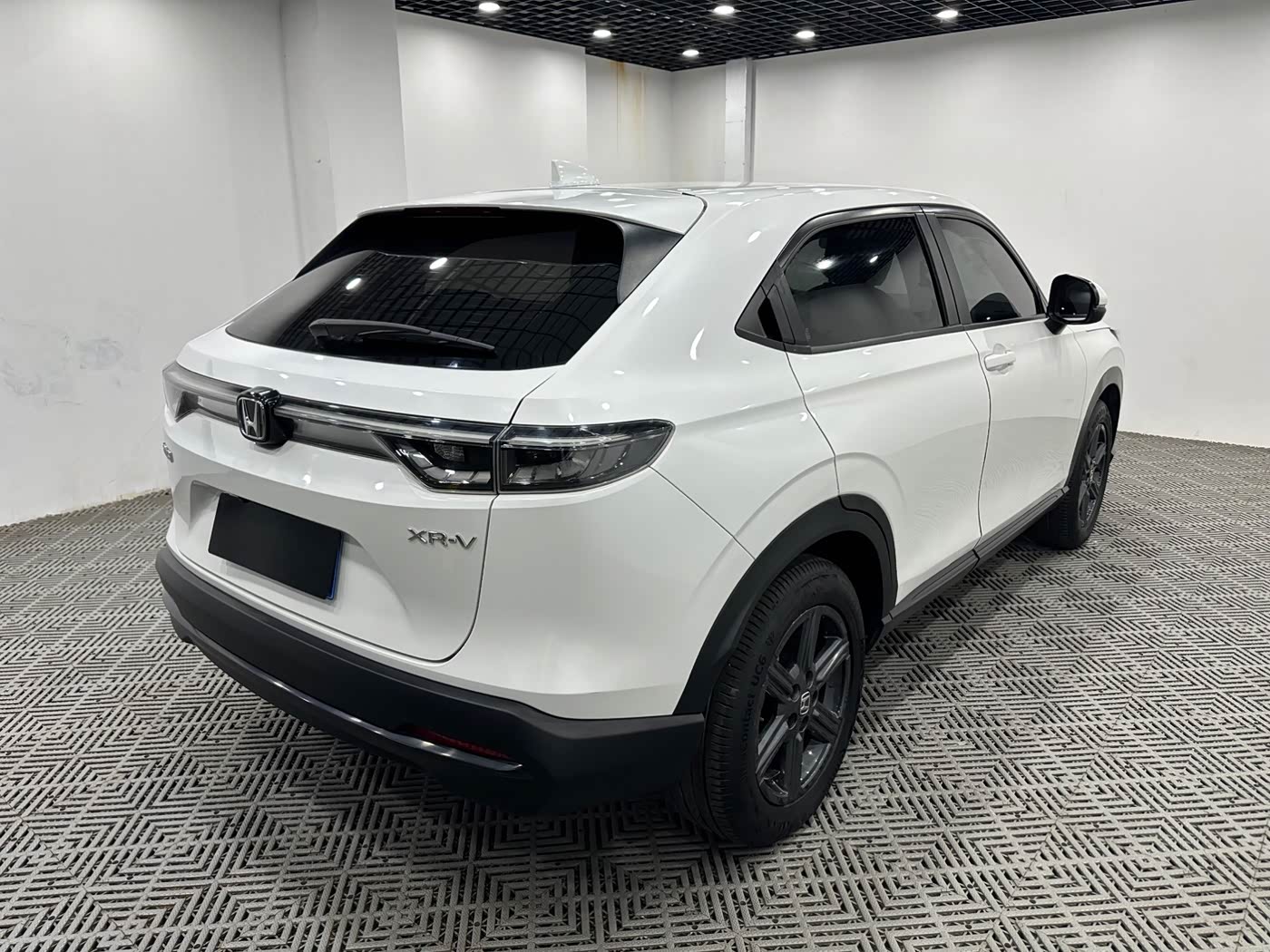 Honda XR-V 1.5 л 2023 г. Белый, пробег 25500 км