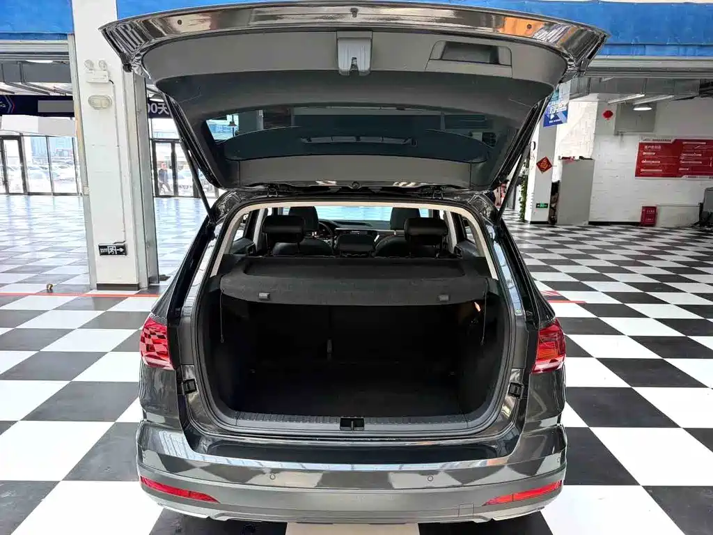 Volkswagen Tharu — миниатюра 16