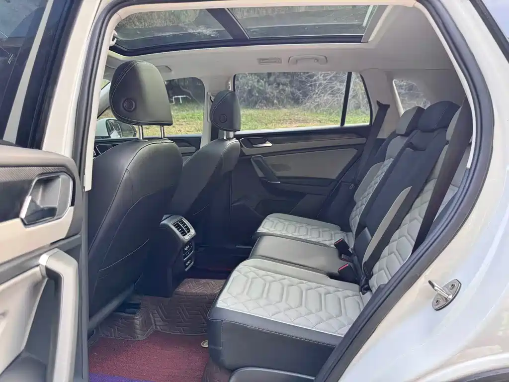 Volkswagen Tayron — миниатюра 10