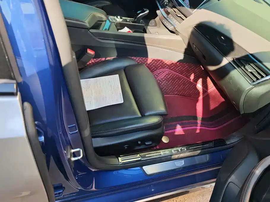 Cadillac CT5 — миниатюра 8