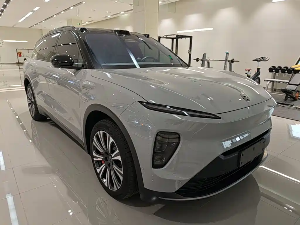 NIO ES8 2023 100kWh Executive