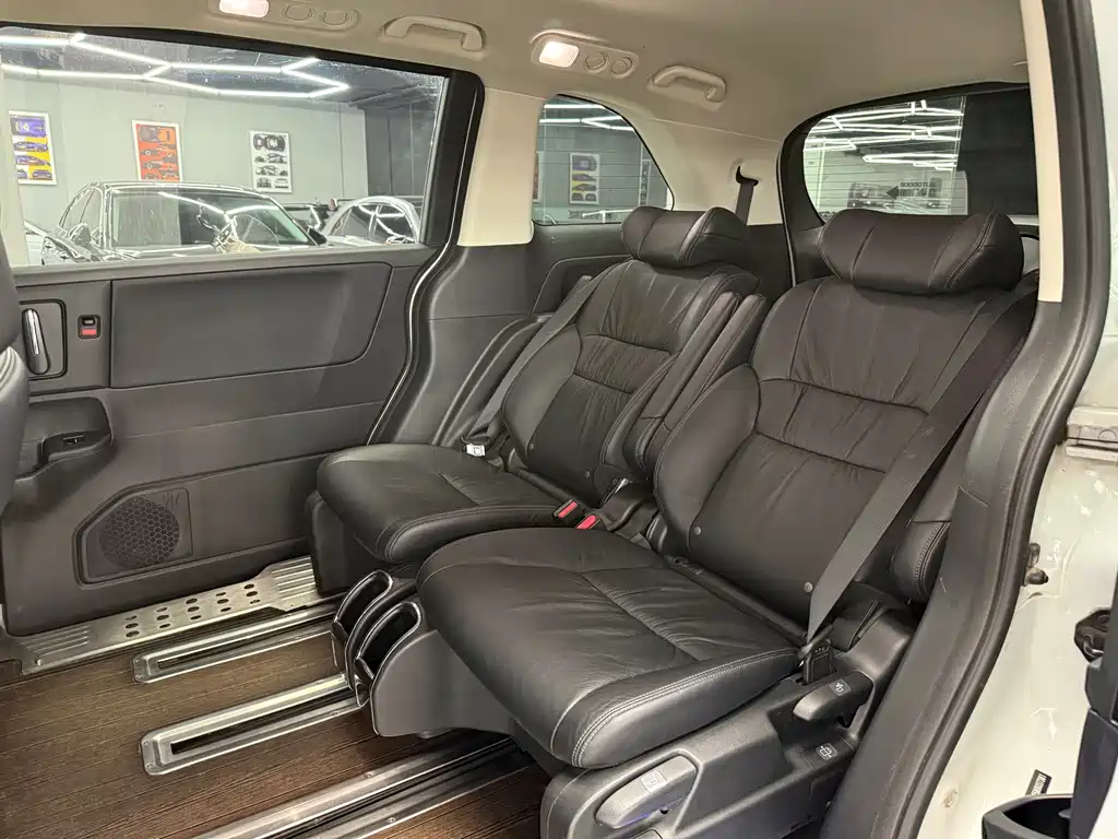 Honda Odyssey — миниатюра 8