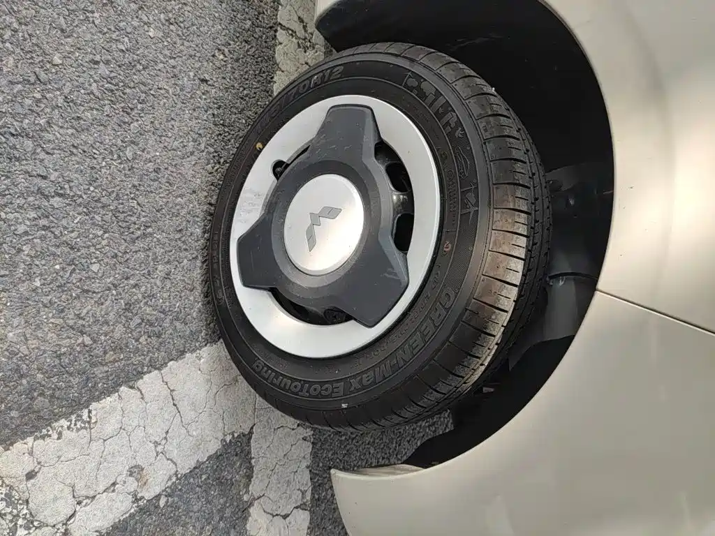 Wuling MINIEV — миниатюра 25