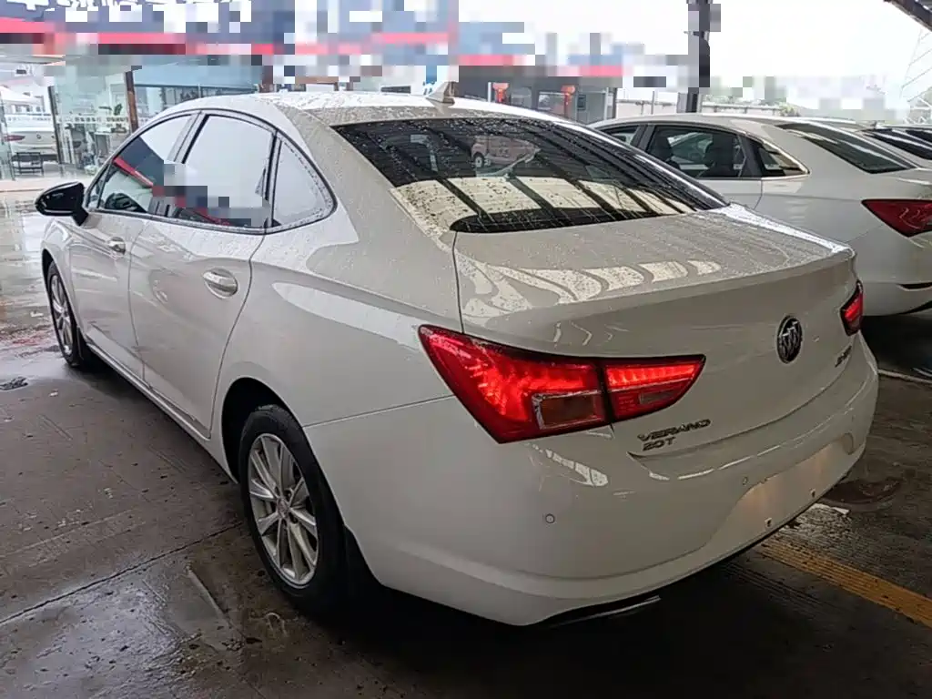 Buick Verano — миниатюра 5
