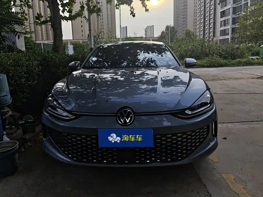 Volkswagen Lamando — миниатюра 2