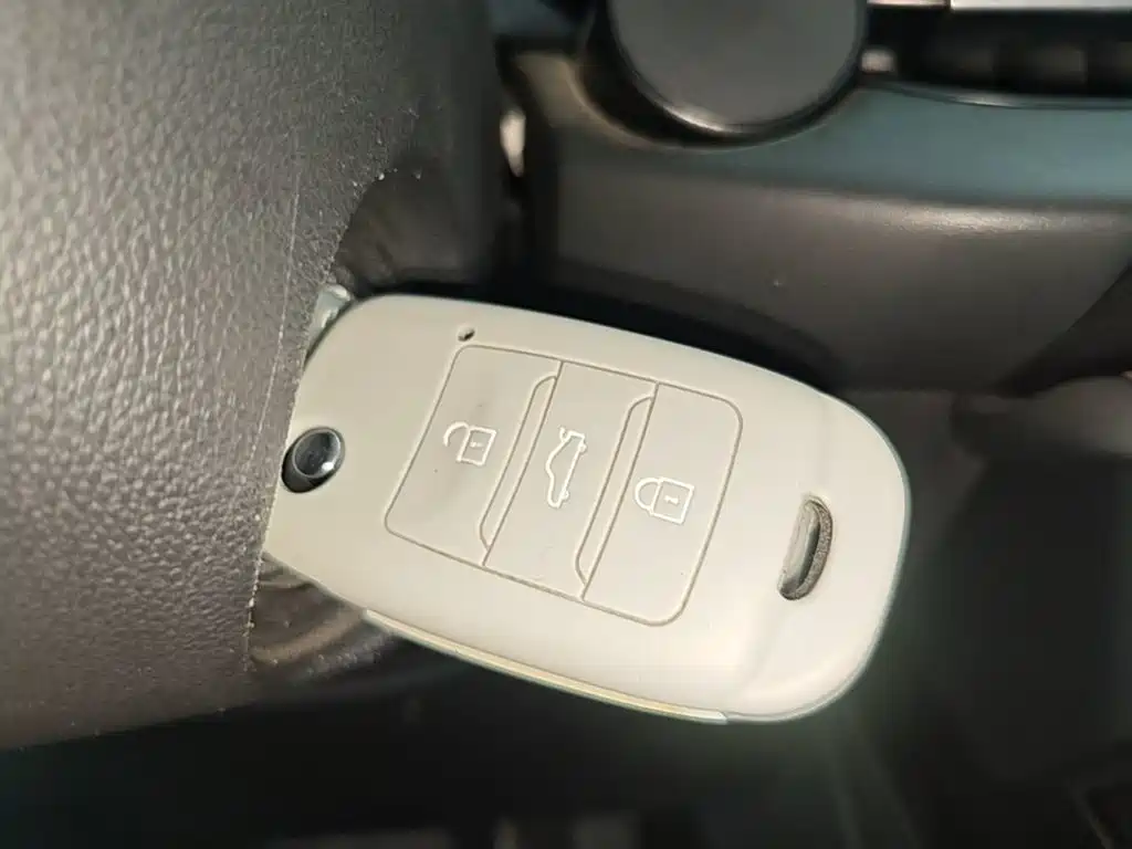 Changan CS15 — миниатюра 9