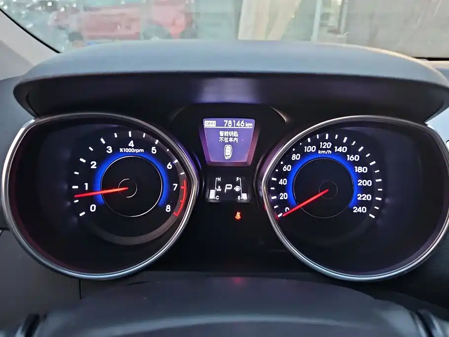 Hyundai Elantra Langdong — миниатюра 14