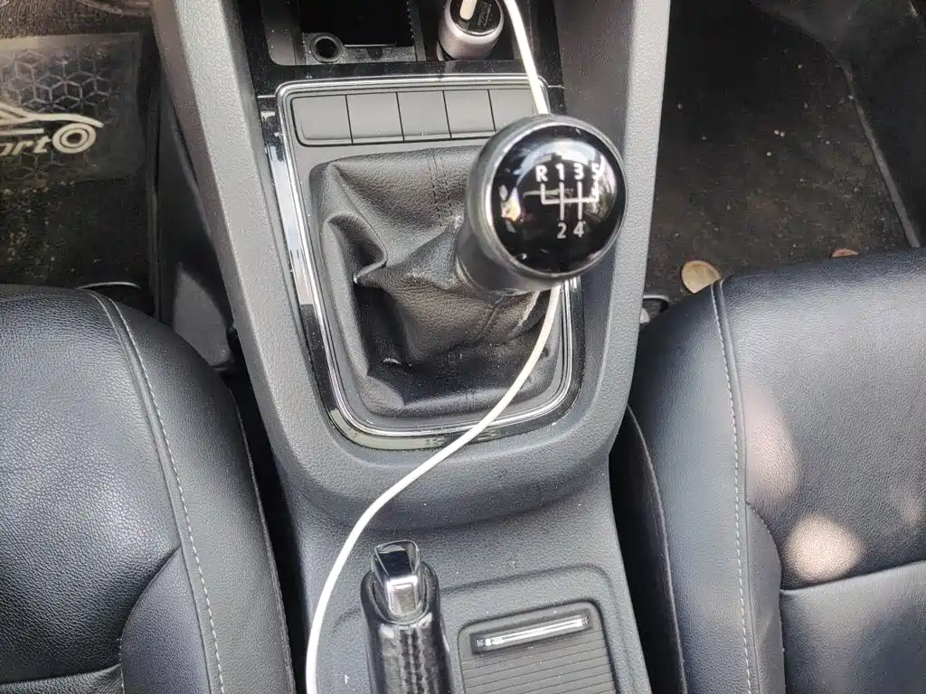 Volkswagen Sagitar — миниатюра 10